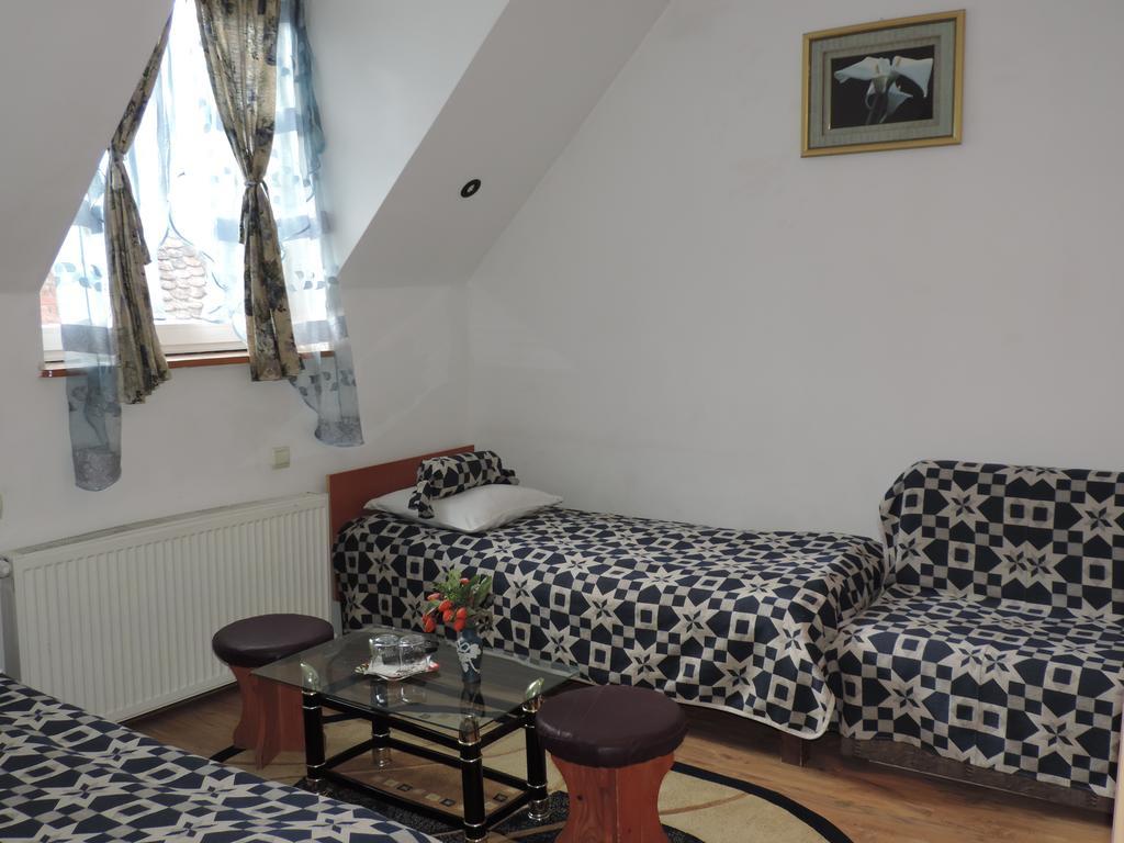 Pensiunea Gia Sighişoara Esterno foto
